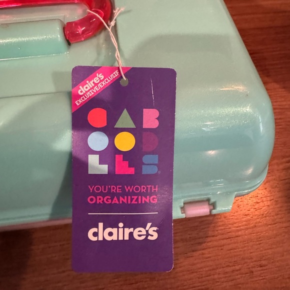 Caboodle new with tag - Picture 3 of 5